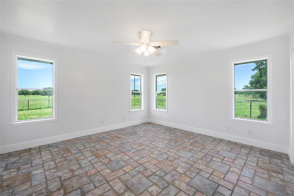 5131 N Us Highway 77, Warda, Texas image 11