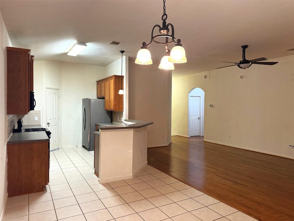 6439 Applewood Forest Drive
