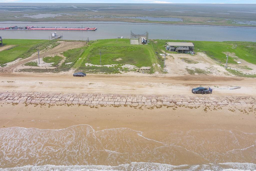 897 Private Road 683, Sargent, Texas image 15