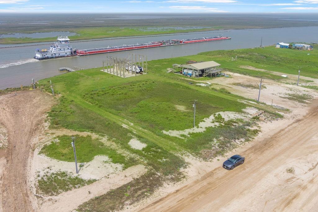 897 Private Road 683, Sargent, Texas image 21