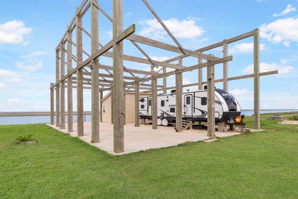 897 Private Road 683, Sargent, Texas image 6