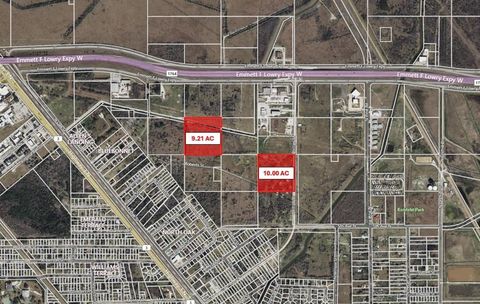 Vacant Land For Sale - 0000 Emmett F Lowry Expwy<br/> Galveston County, Texas City, TX 77591