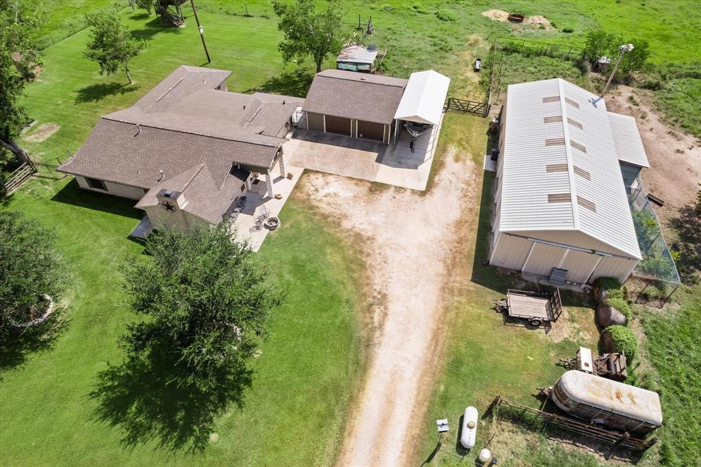 7515 Avenue E 1/2, Santa Fe, Texas image 3