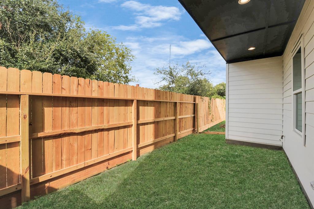 2911 Jones Street, Houston, Texas image 28