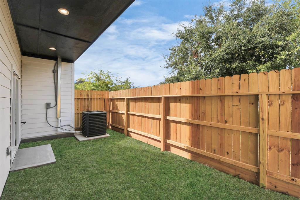 2911 Jones Street, Houston, Texas image 27