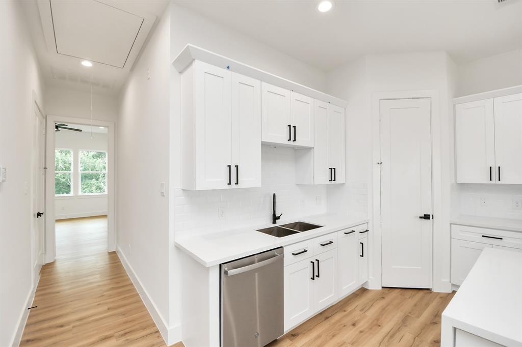 2911 Jones Street, Houston, Texas image 18