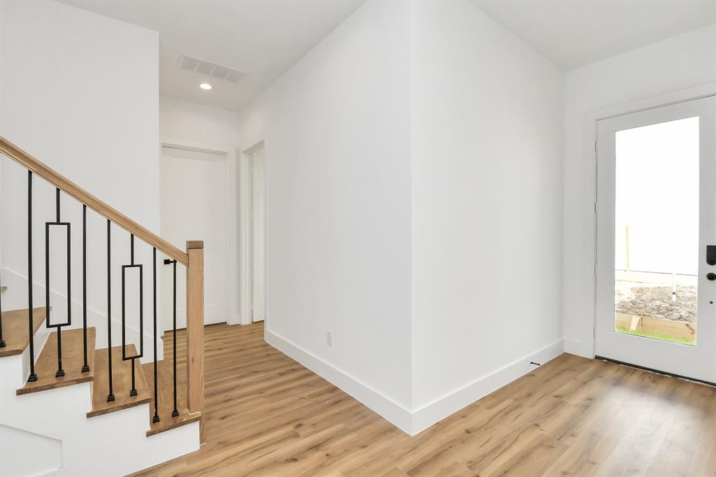 2911 Jones Street, Houston, Texas image 7