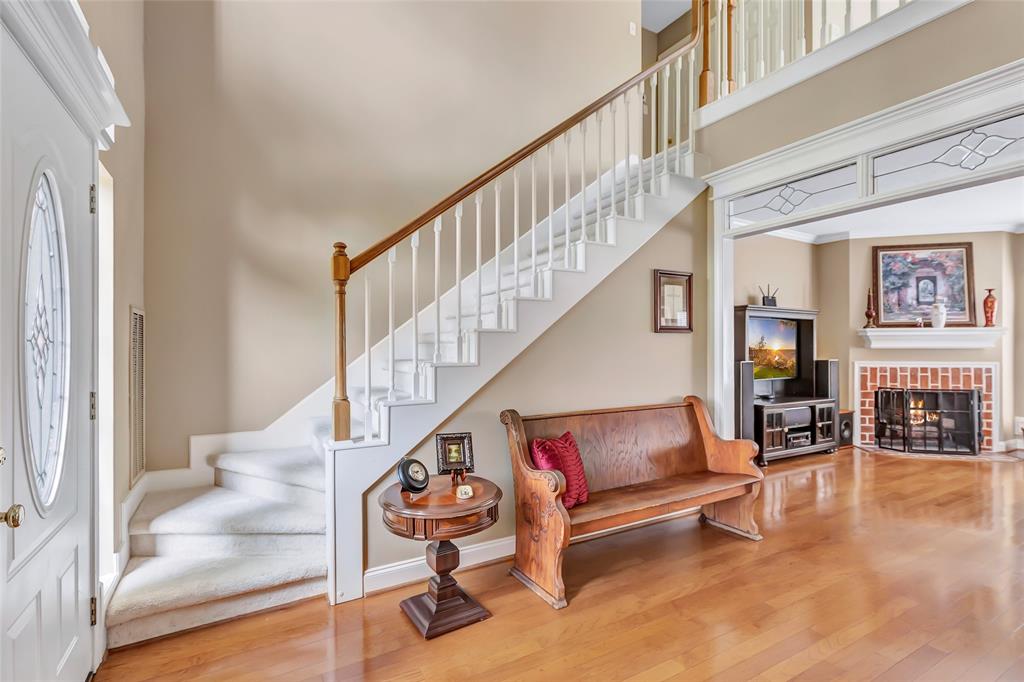 5810 Redwood River Drive