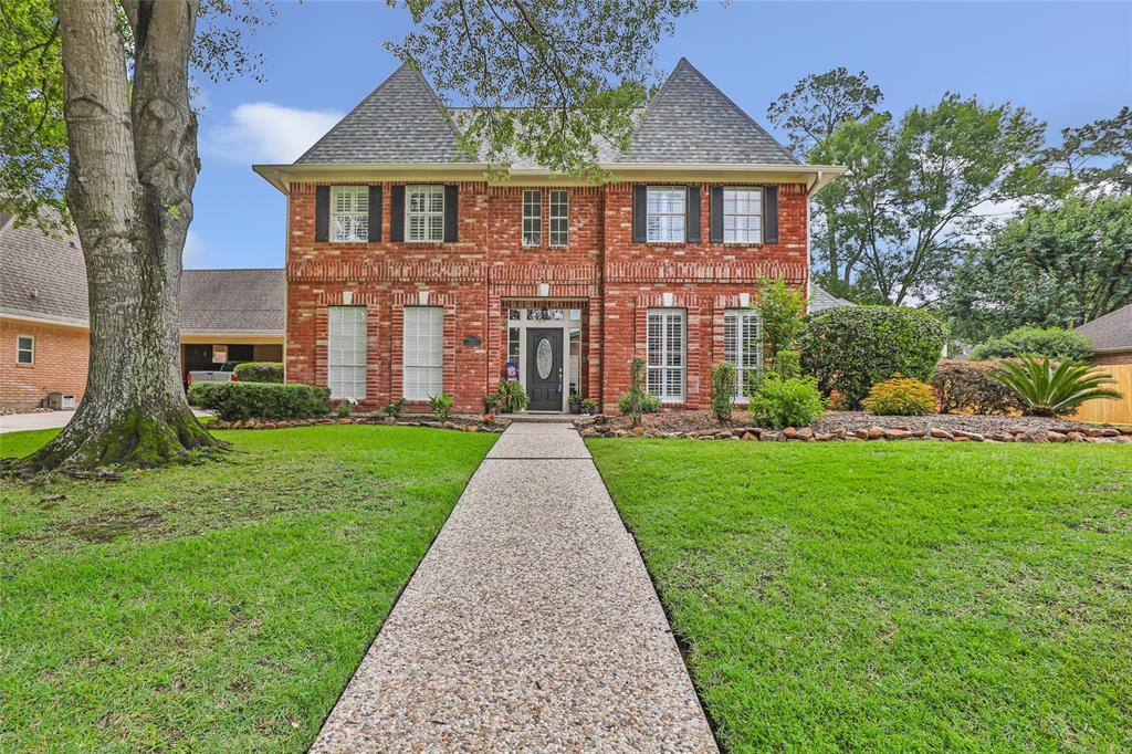 5810 Redwood River Drive, Kingwood, Texas image 1