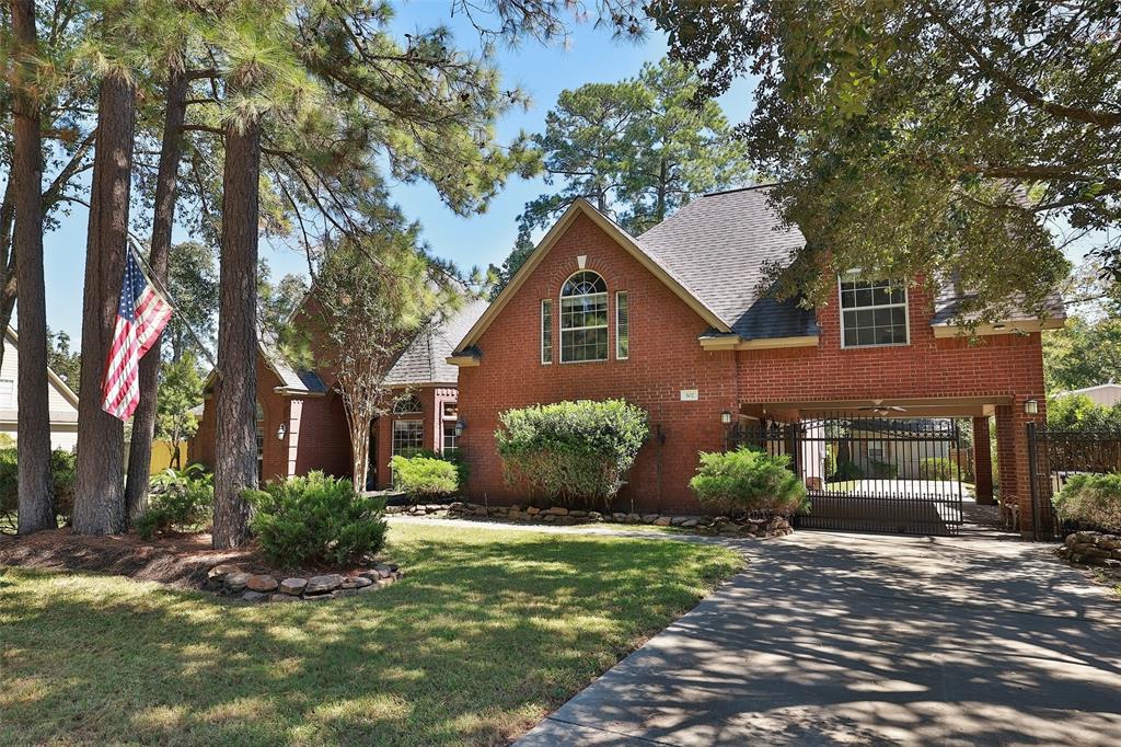 502 Monarch Oak Drive, Magnolia, Texas image 2