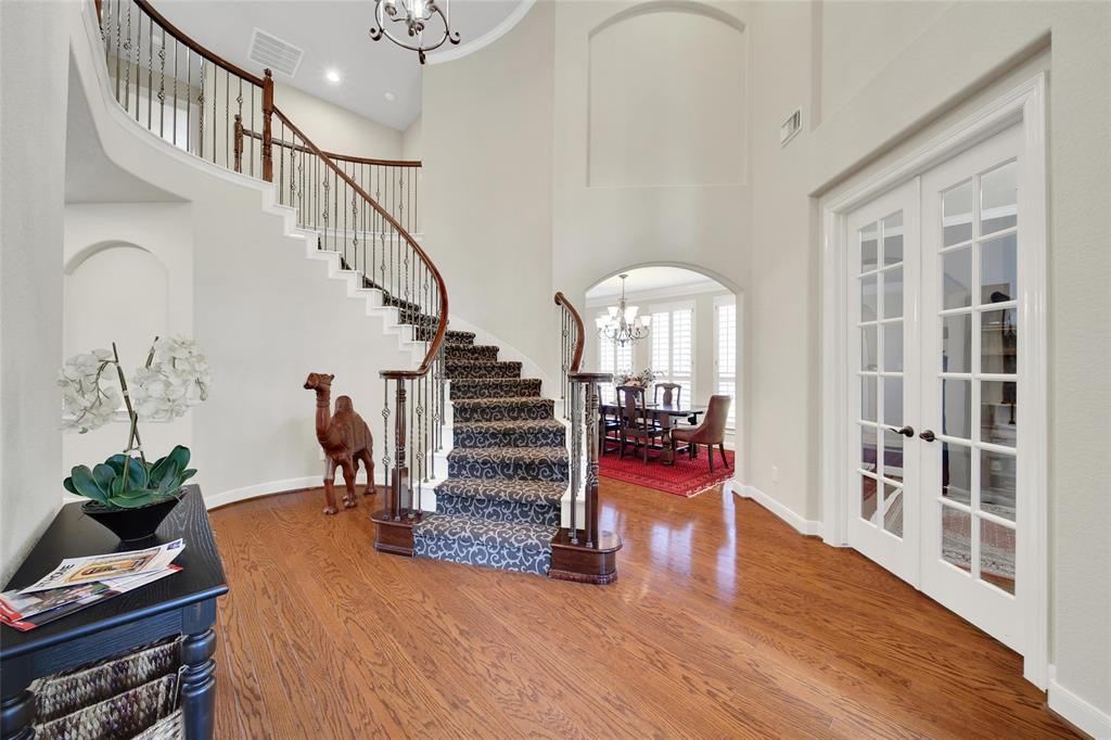8230 Crescent Knolls Drive, Richmond, Texas image 6