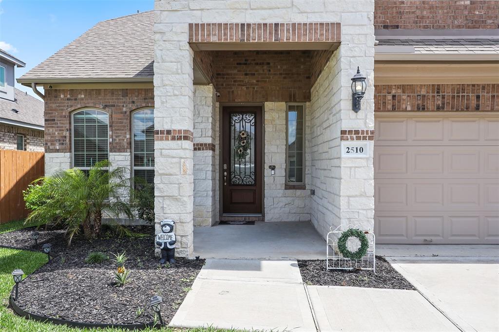 2510 Ocean Key Drive, Texas City, Texas image 5