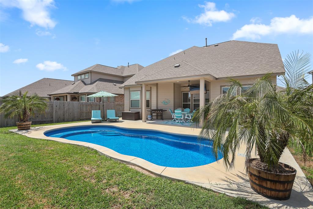 2510 Ocean Key Drive, Texas City, Texas image 35