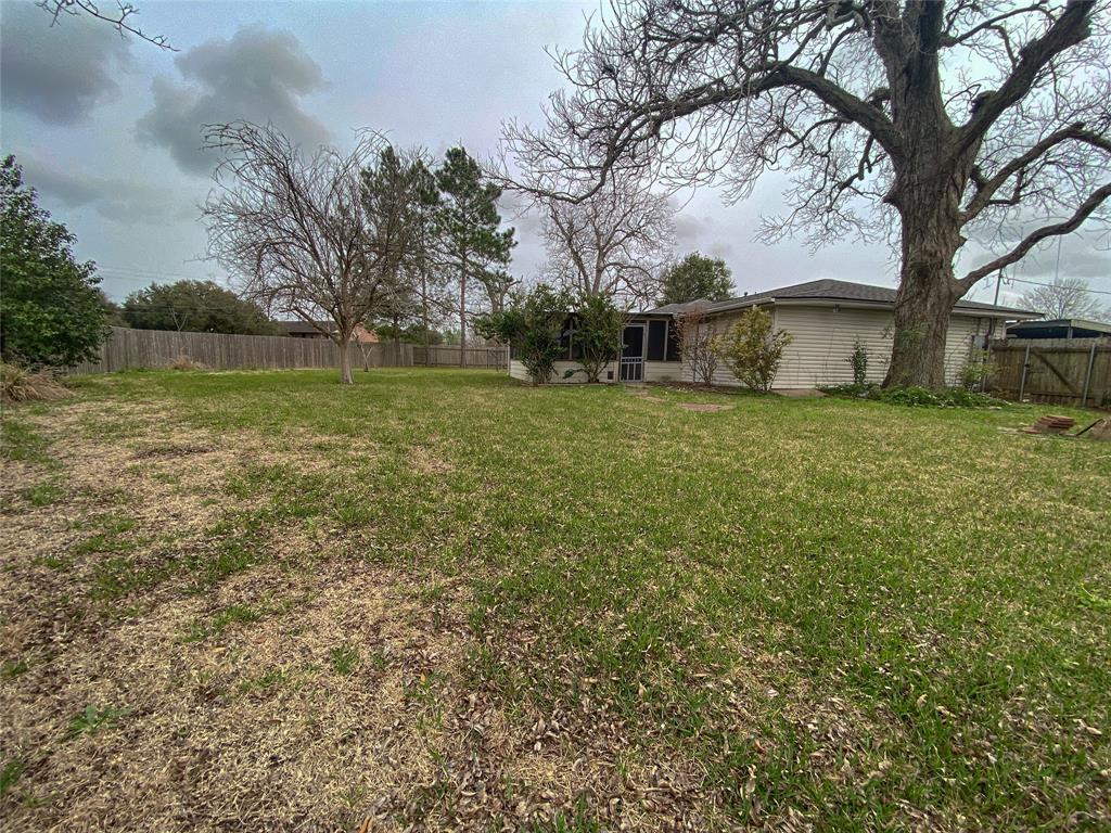 1327 Hodges Lane Ln, Wharton, Texas image 32