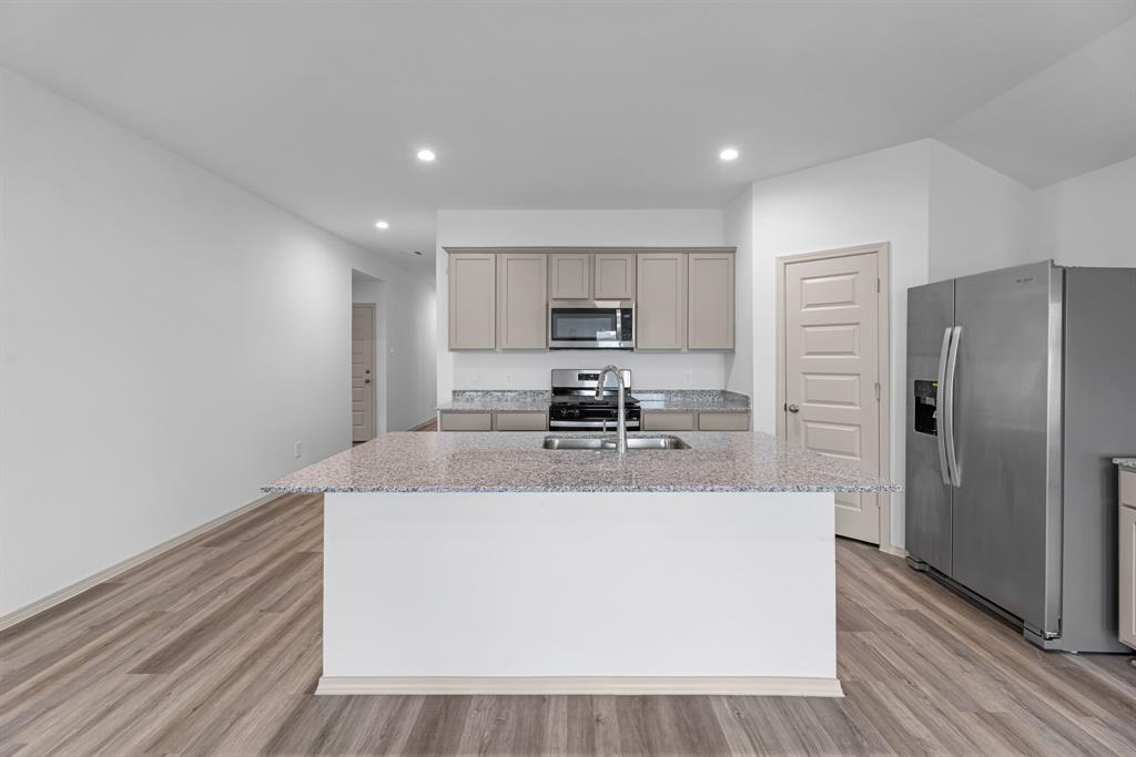 6725 Rachel Lane, Beaumont, Texas image 4