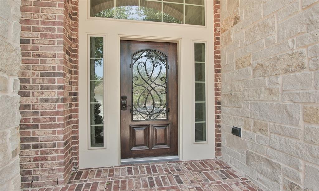 12310 Bluff Haven Lane, Cypress, Texas image 3