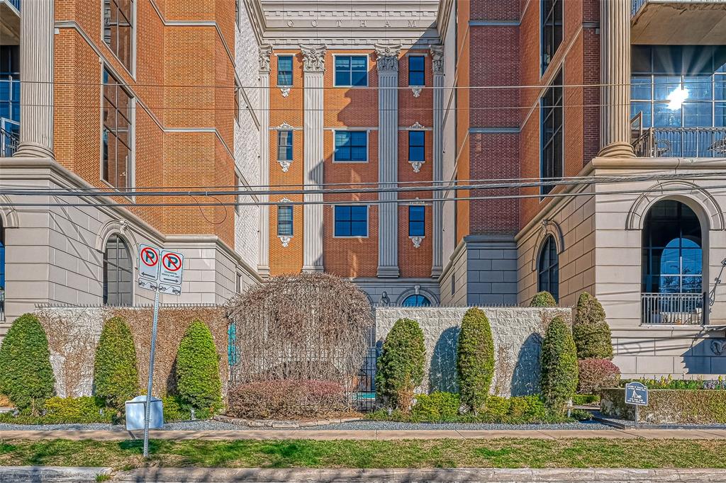 1025 S Shepherd Drive 309