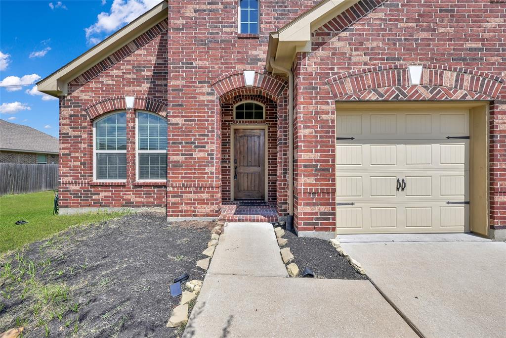 22610 Little Blue Stem Drive, Tomball, Texas image 3