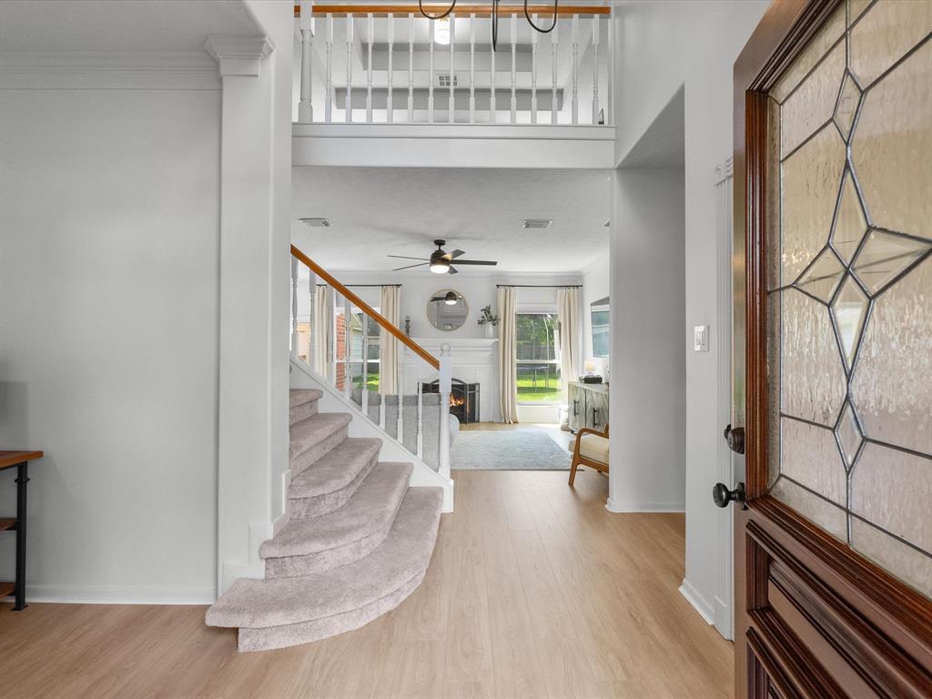 407 Windsor Drive, Friendswood, Texas image 3