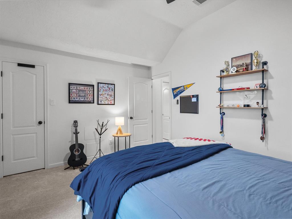 407 Windsor Drive, Friendswood, Texas image 25