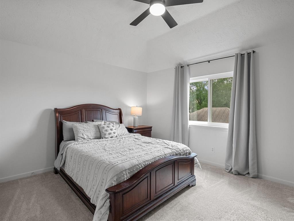 407 Windsor Drive, Friendswood, Texas image 26