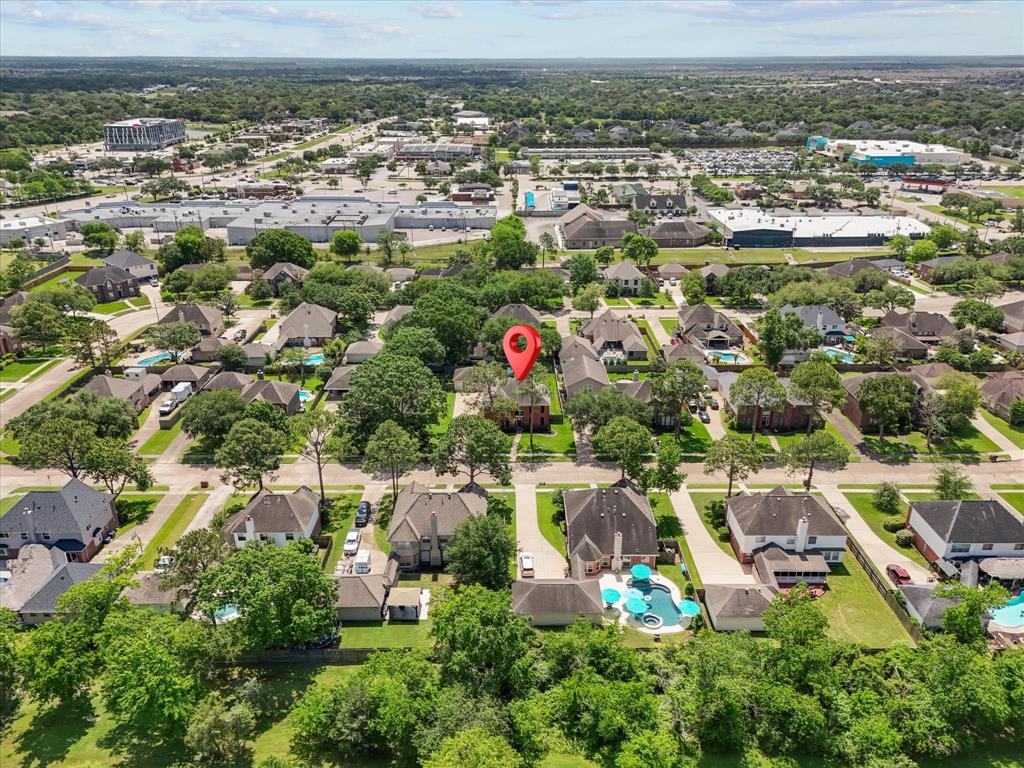 407 Windsor Drive, Friendswood, Texas image 41