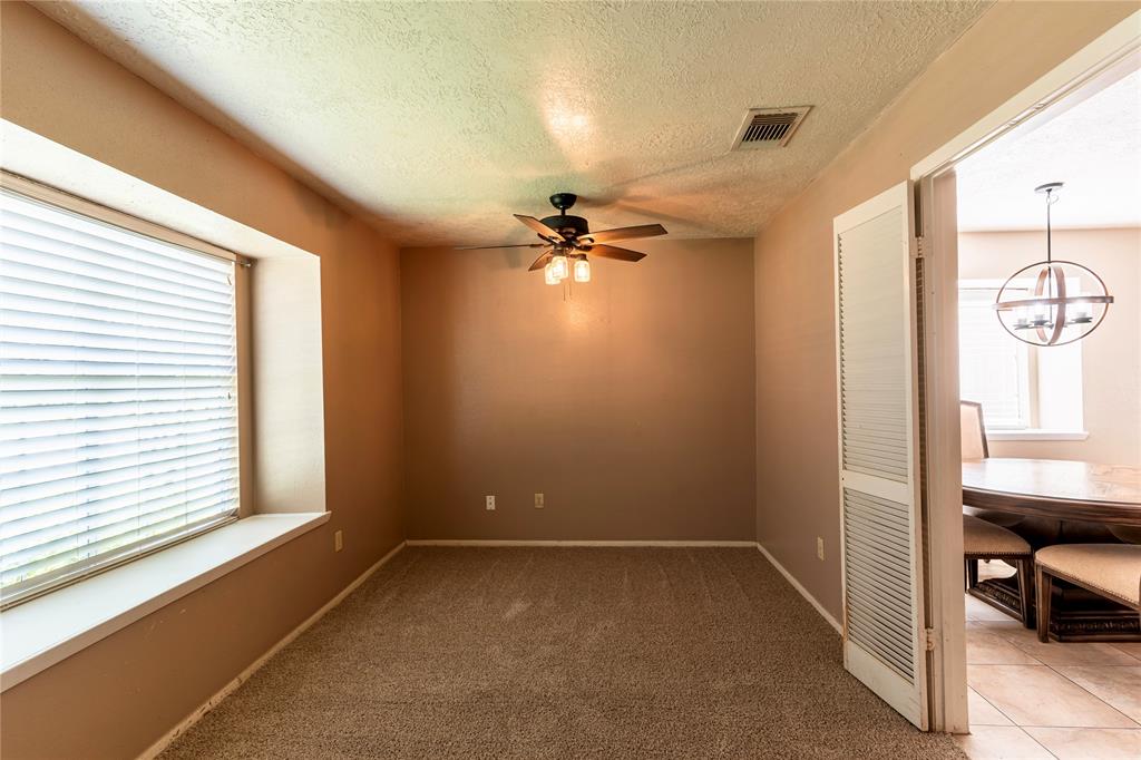 10910 Mesquite Drive