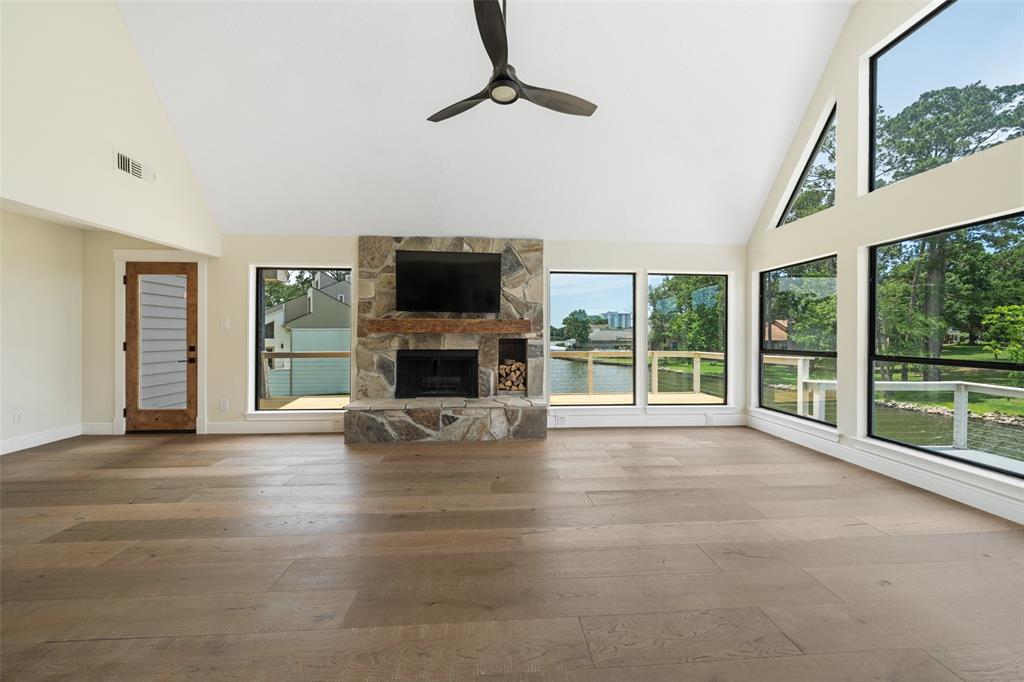 12986 Wood Harbour Drive, Montgomery, Texas image 6