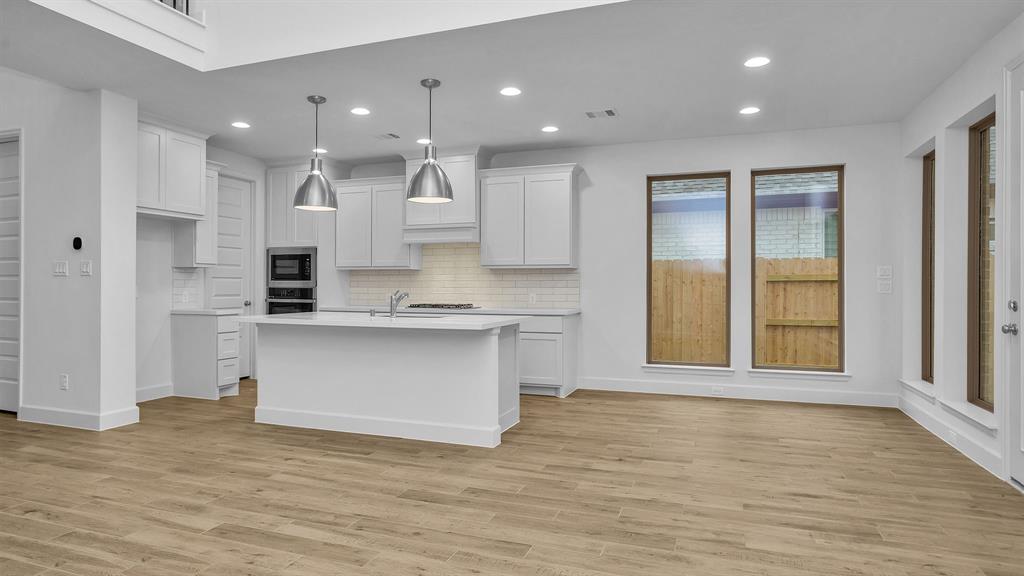 24930 Groundsel Cottage Lane, Katy, Texas image 2