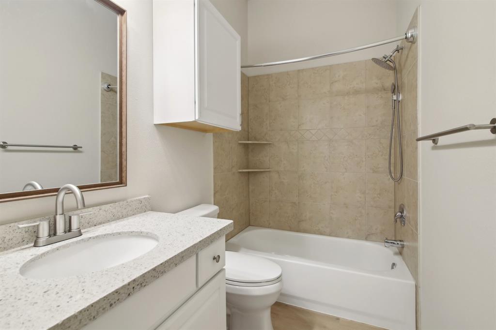 916 Sweet Pine Drive, Katy, Texas image 20