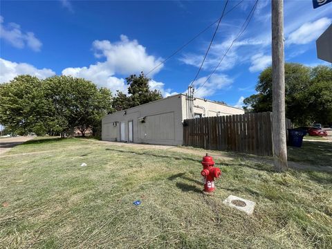 Duplex in Texas City TX 102 9th Street 2.jpg