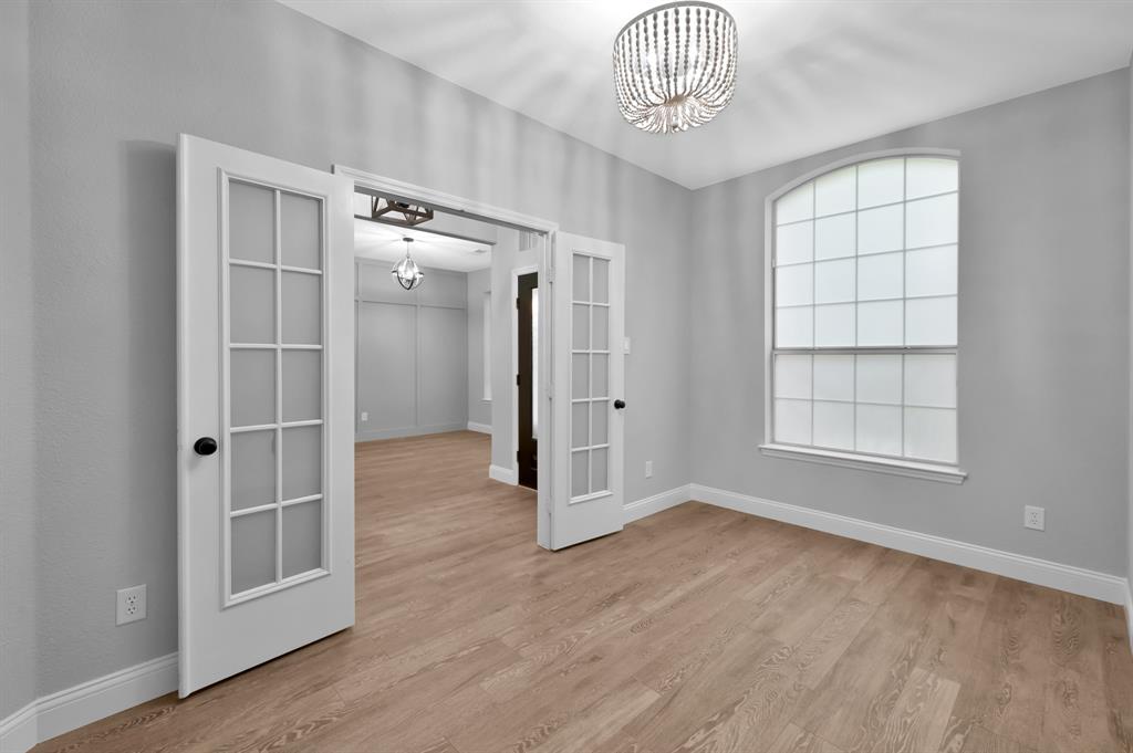 10 Hollylaurel Drive, The Woodlands, Texas image 7