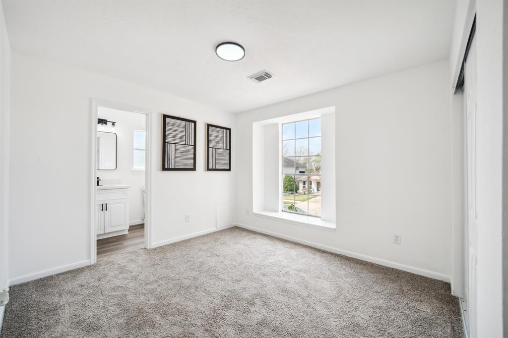 2907 Silent Drive, Sugar Land, Texas image 24