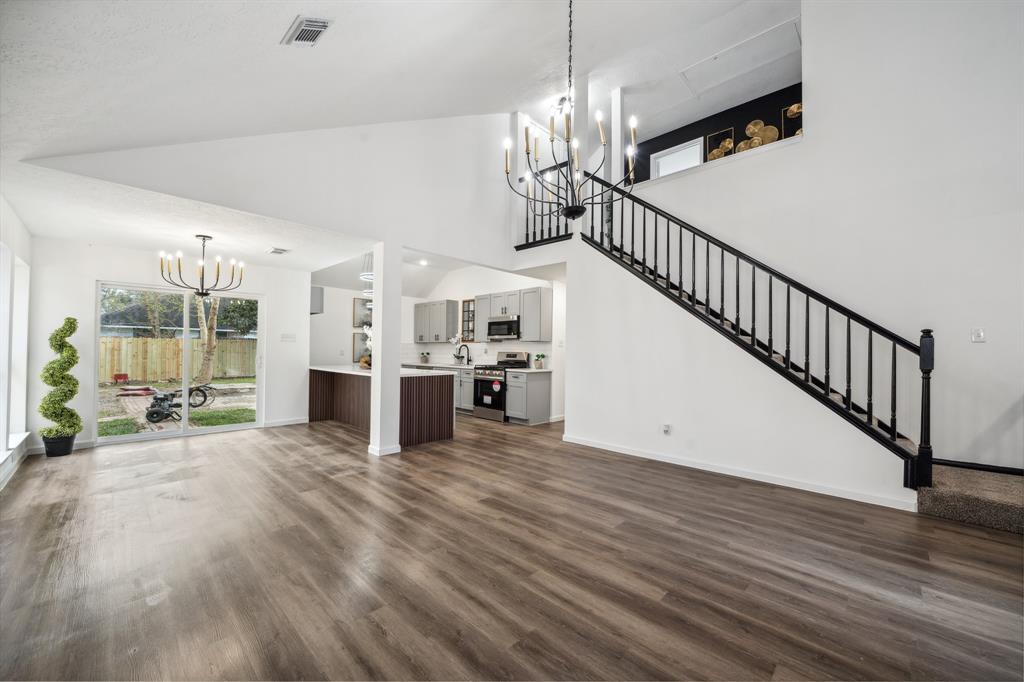 2907 Silent Drive, Sugar Land, Texas image 6