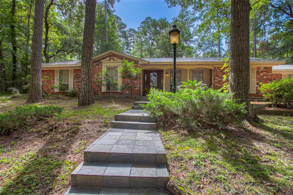 3825 Summer Lane, Huntsville, Texas image 3