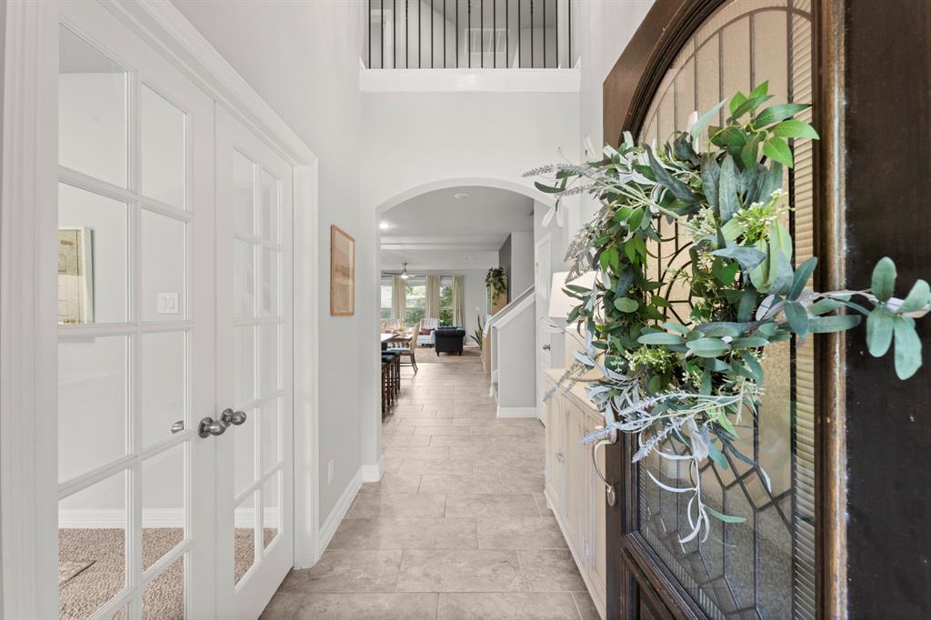 301 Serenata Woods Trail