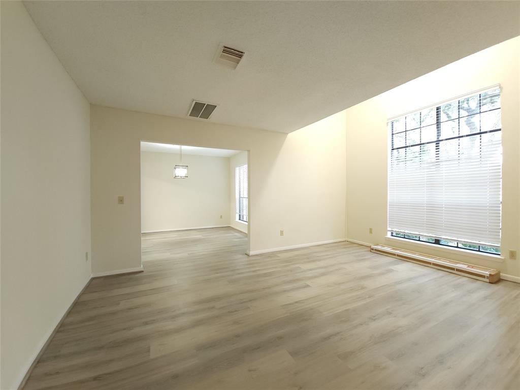 3226 Country Club Boulevard, Stafford, Texas image 6