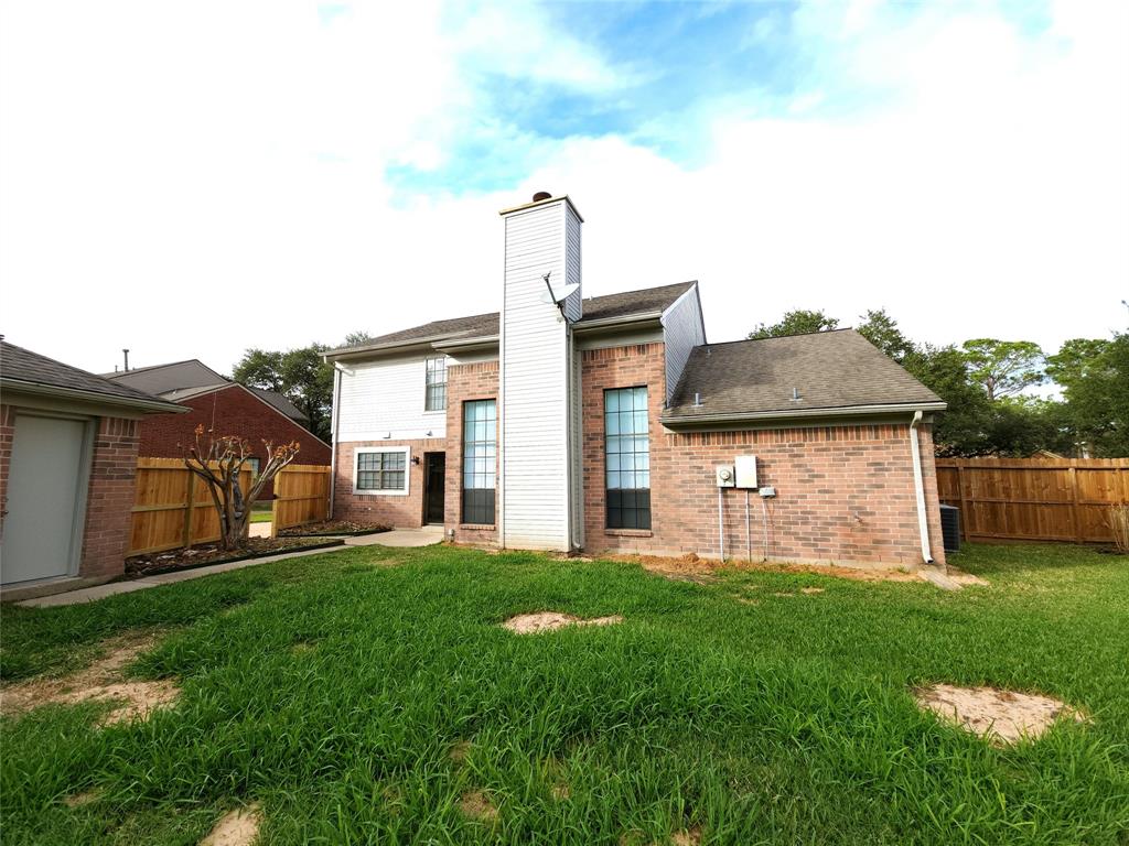 3226 Country Club Boulevard, Stafford, Texas image 41