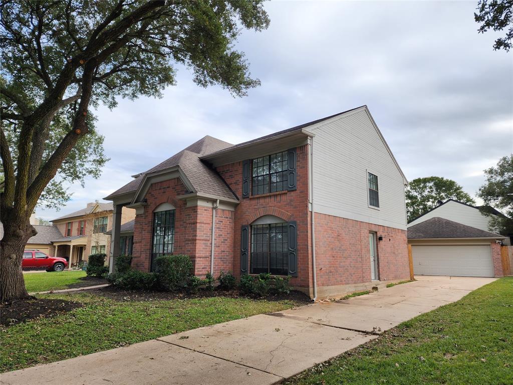 3226 Country Club Boulevard