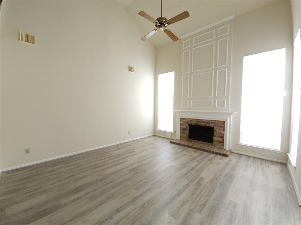 3226 Country Club Boulevard, Stafford, Texas image 12