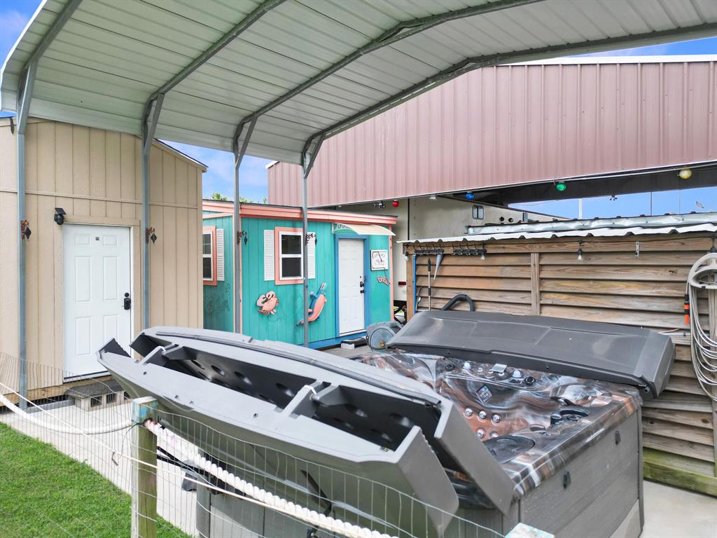 170 Ocean Breeze Drive, Crystal Beach, Texas image 34