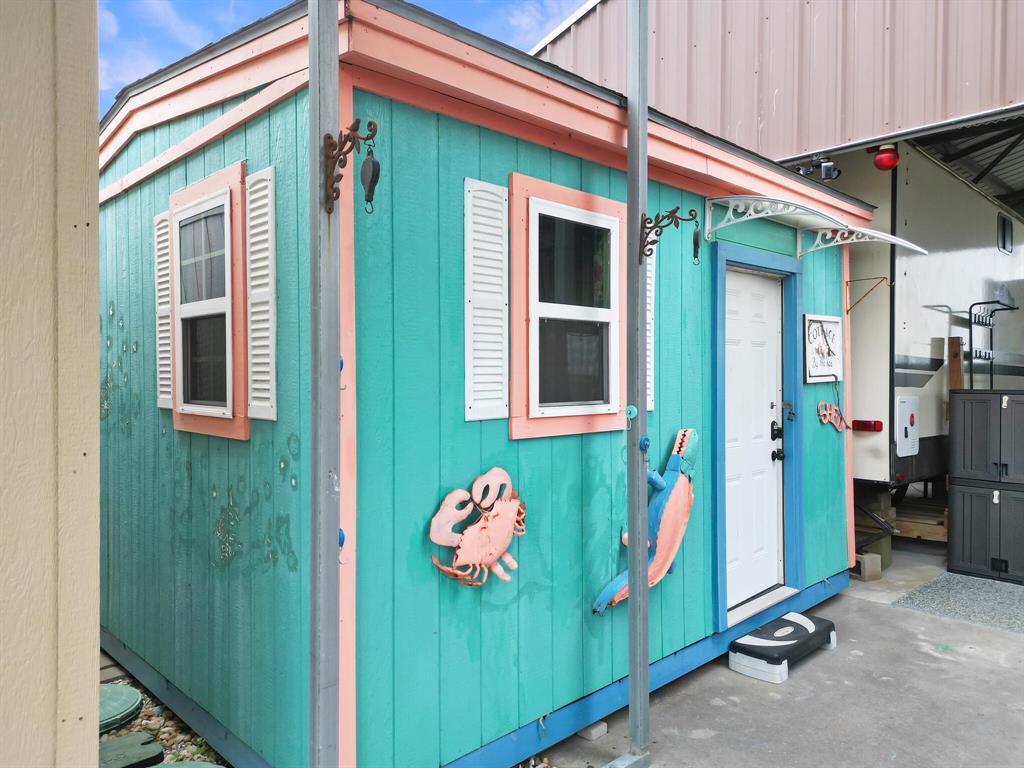 170 Ocean Breeze Drive, Crystal Beach, Texas image 31
