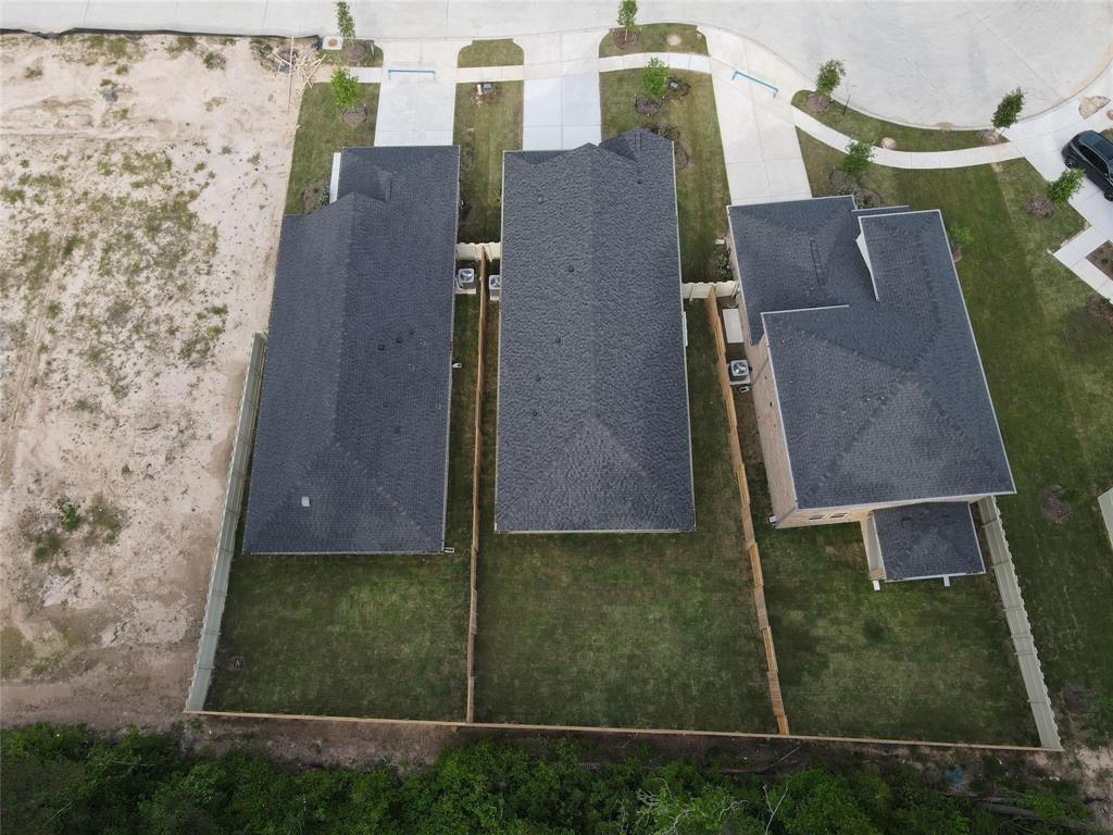 17502 Rosette Grass Drive
