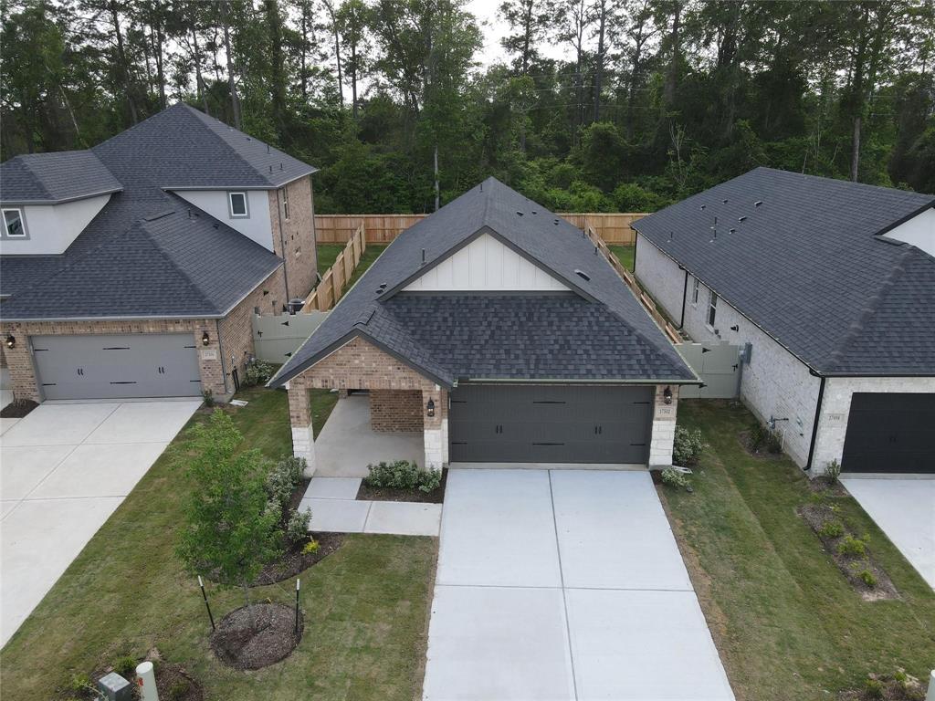 17502 Rosette Grass Drive
