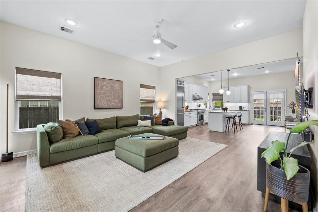 1012 Archer Street, Houston, Texas image 9