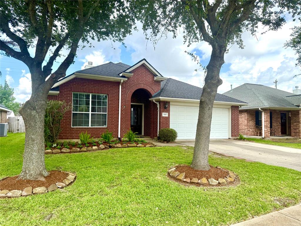 2818 White Sands Drive