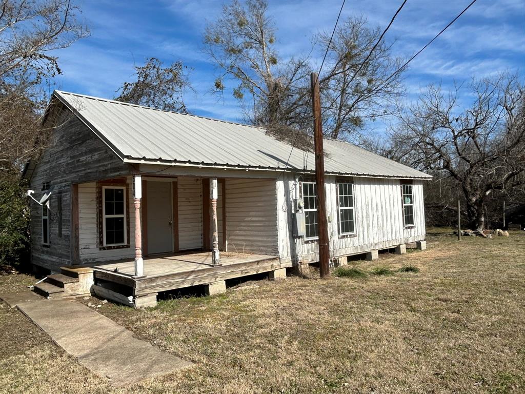 504 N Narcissus, Kosse, Texas image 2