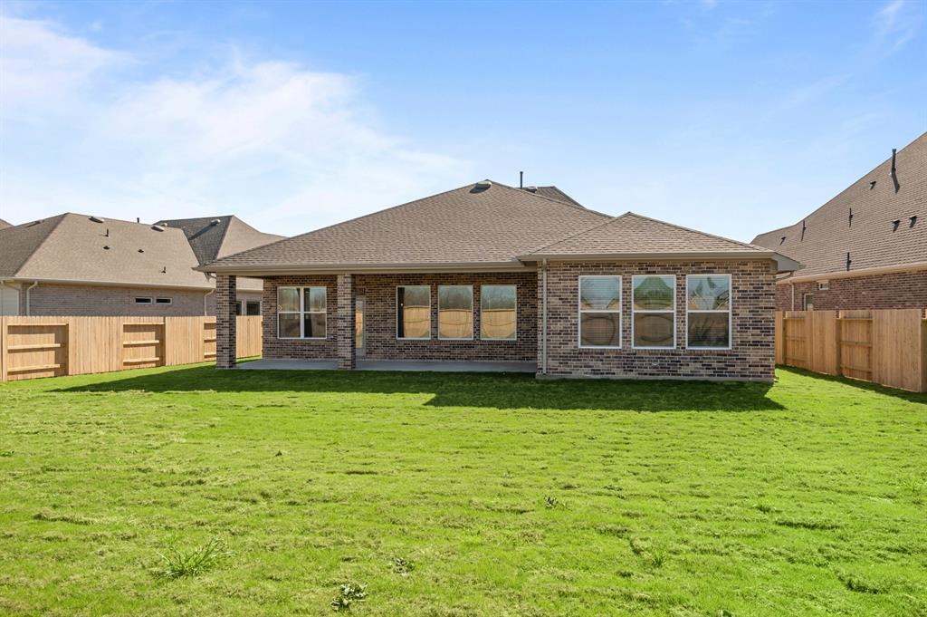 21755 Oakwood Drive, Waller, Texas image 9