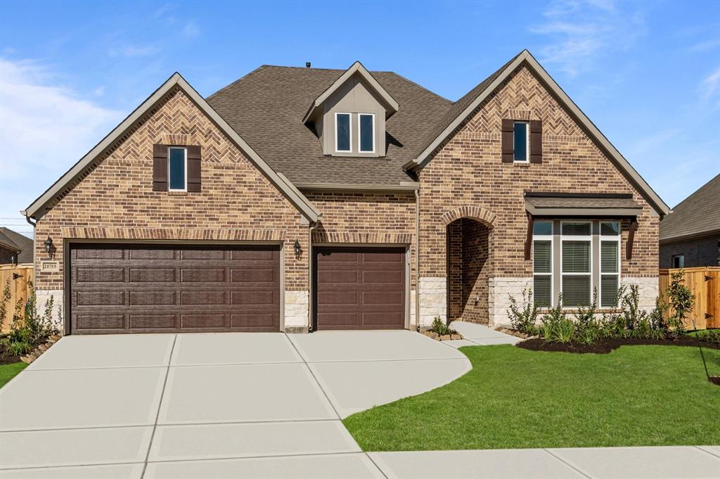 21755 Oakwood Drive, Waller, Texas image 1