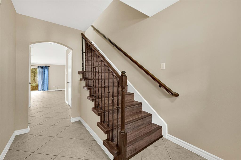 13064 Trail Hollow Drive #3064, Houston, Texas image 13